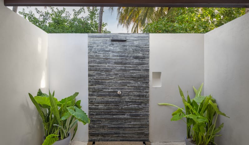 DELUXE FAMILY BEACH VILLA 118-119-5 j